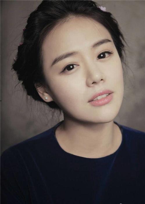 娱乐吃瓜君马思纯,娱乐圈的“吃瓜”女王,揭秘明星幕后故事